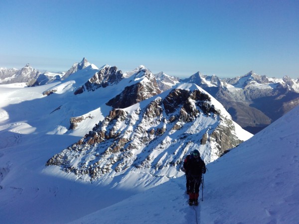 Traversée du castor dans le massif du Mont Rose.