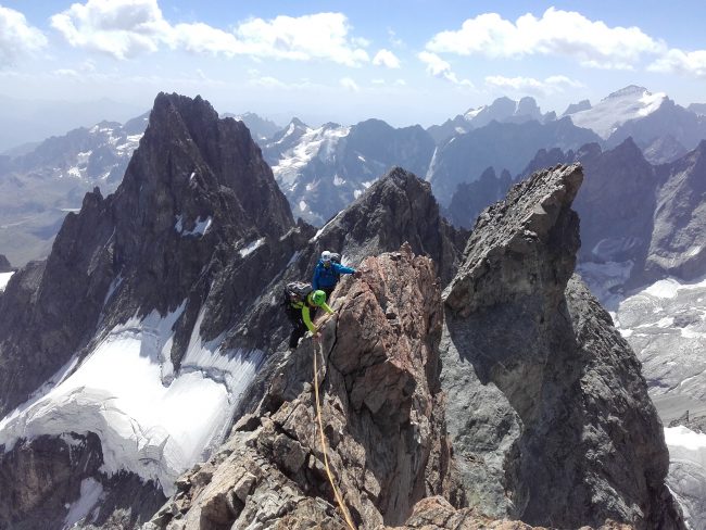 Alpinisme entre Rateau et Meije.