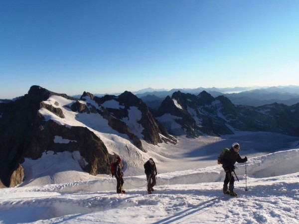 En montant au Dome des Ecrins.