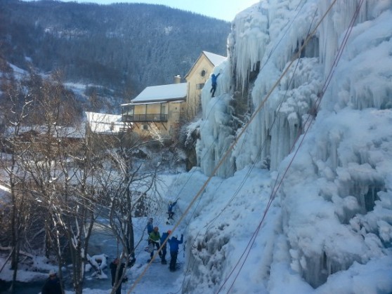 Initiation cascade de glace Aiguilles.