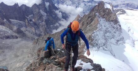 Rateau ouest avec un guide de haute montagne.