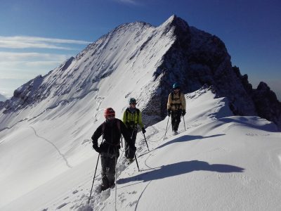 Stage d'initiation à l'alpinisme dans les Ecrins.