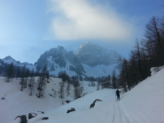 Ski de randonnée dans le Val Maira avec un guide.