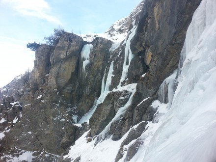 Cascade de glace fond du Fournel