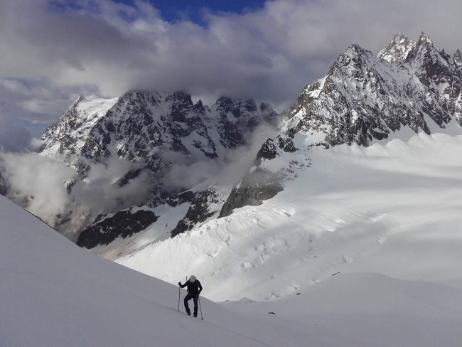 Montée au pic d'Arsine.