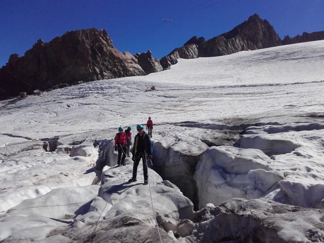 Belles crevasses sur le glacier de la Girose.