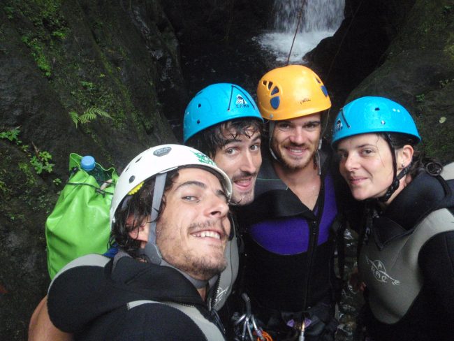 Canyoning en guadeloupe.