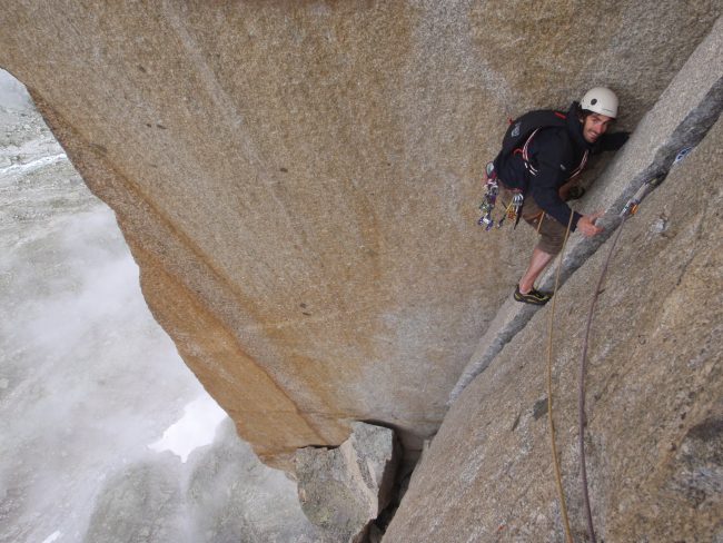 État de choc au Petit Clocher du Portalet- Escalade en fissure