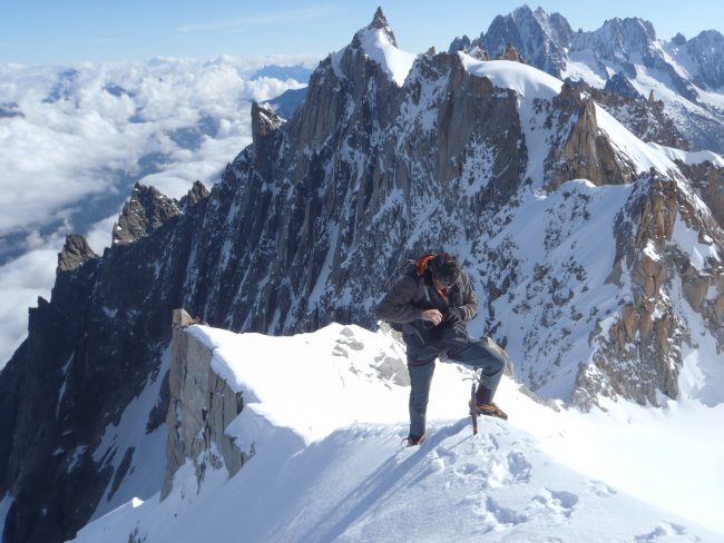 La traversée de Midi-Plan dans le massif du Mont Blanc