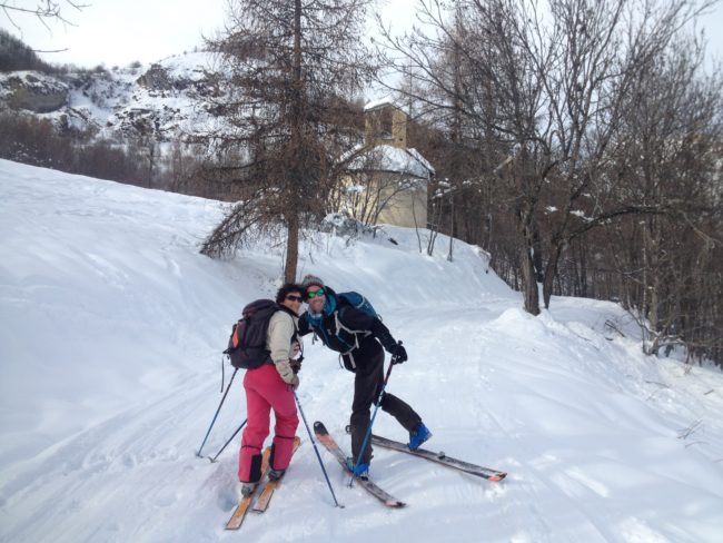 Au départ de la rando à ski de la crete de Reychard dans la Vallouise.