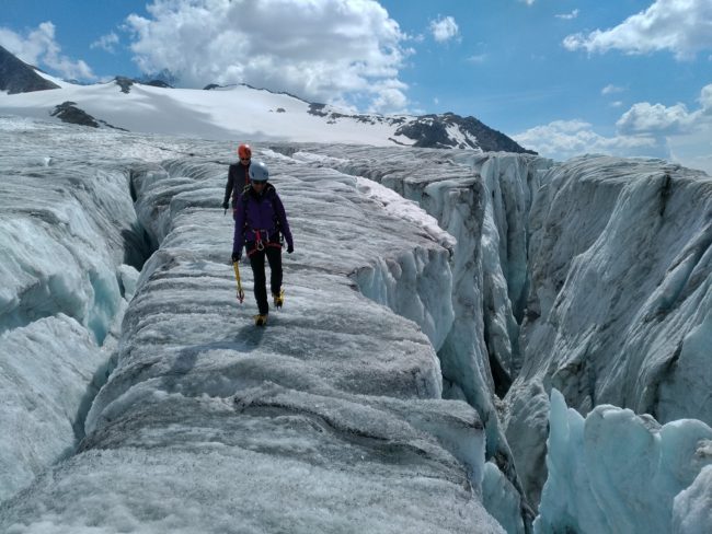 De belles crevasses sur le glacier du Tour.